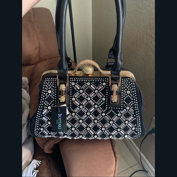 🆕New Bottari Black Handbag with Stones. - Picture 3 of 9